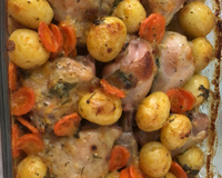 Frango assado com creme de cebola