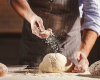 Por que o pão da padaria parece sempre mais gostoso? Esses especialistas respondem
