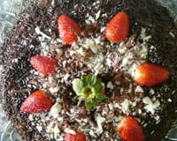 Bolo de chocolate com morango