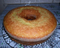 Bolo de laranja com casca e tudo