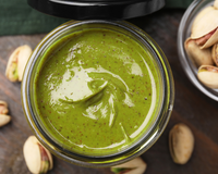 Pistache tá na moda! 4 receitas com o ingrediente do momento e os melhores produtos para você prepará-las