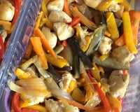 Peito de frango com legumes