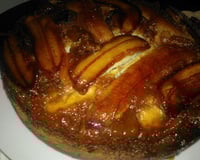 Bolo de banana caramelada