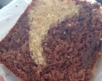 Bolo de chocolate com creme de café com chocolate