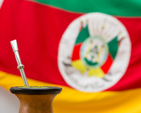 Desfile Farroupilha em Porto Alegre é cancelado e dá lugar a cavalgadas solidárias para ajudar vítimas das chuvas