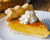 Pumpkin pie: a minha mãe aprendeu a fazer essa torta de abóbora com uma americana e o prato virou tradição no Natal da família, receita fácil!