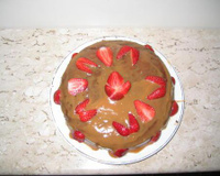 Bolo de chocolate com morango