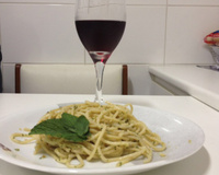 Espaguete ao pesto