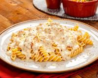 Adeus erro clássico: o segredo do molho branco para macarrão perfeito está aqui