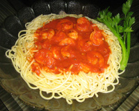 Espaguete ao Molho de Camarão