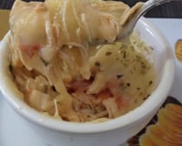 Escondidinho de frango com mandioqueijo (requeijão de mandioca)