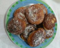 Sonho com recheio de doce de leite