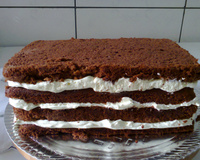 Bolo recheado fácil fácil