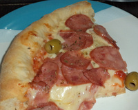 Pizza de forno ou churrasqueira