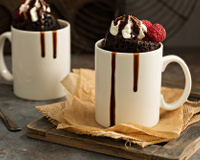 Petit gâteau de caneca: confira essa receita prática!