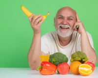 A descoberta de um biogerontologista contra o envelhecimento com a dieta da longevidade: "Foi assim que ganhei 10 anos de vida"