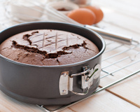 5 utensílios dos quais você precisa para fazer bolos lindos e deliciosos