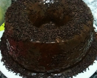 Bolo simples de chocolate