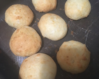 Pão de queijo empanado