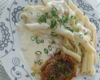 Penne parisiense com medalhão de filé mignon