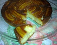 Bolo de banana caramelada