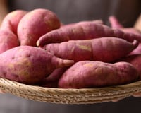 Pare de cozinhar na água: é assim que você deve preparar a batata-doce para conservar os nutrientes a adicionar no cardápio de forma mais saudável