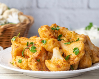 Essa é a melhor couve-flor que já comi na vida: receita empanada fica muito crocante e sequinha