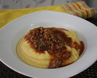 Polenta com carne moída: confira a receita superfácil de fazer