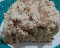 Cuca de banana com farofa