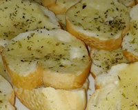 Torrada rápida e simples de microondas