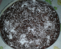 Bolo de chocolate gelado e bem molhadinho