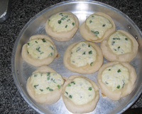 Esfirra aberta de carne