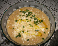 Sopa de cebola com alho poró