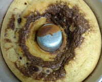 Bolo mesclado de baunilha e chocolate