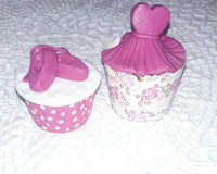 Cupcakes decorados com pasta americana de leite em pó