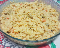 Macarrão com atum e mostarda
