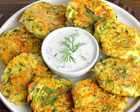 É assim que eu faço meus filhos comerem abobrinha sem saber: receita de panqueca deliciosas e nutritivas perfeitas para o jantar