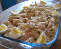 Penne com peito de peru ao molho branco