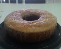 Bolo de abacaxi com caldo da casca