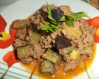 Guisado prático de berinjela com carne moída