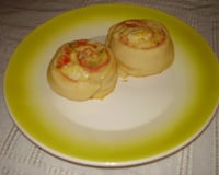 Caracóis de presunto e queijo