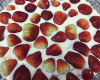 Pavê de creme branco com morango