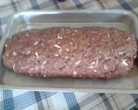 Rocambole de carne recheado