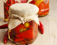Conserva de pimenta dedo-de-moça: confira as dicas e a receita