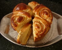 Rosca de coco (pão doce)