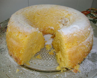 Bolo de fubá cremosão