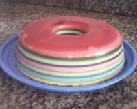 Gelatinas coloridas em camadas