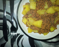 Carne Moída com Batatas Rapidinha