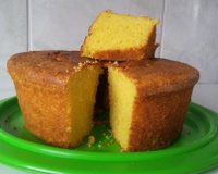 Bolo de milho com milharina e coco