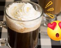 Como fazer chocolate quente simples com chantilly caseiro: bebida cremosa vai alegrar o seu dia